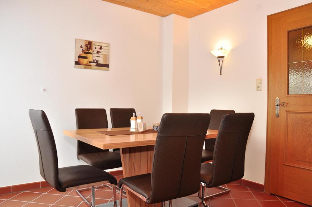 Ferienwohnung Vera ชาร์นิทซ์ ภายนอก รูปภาพ