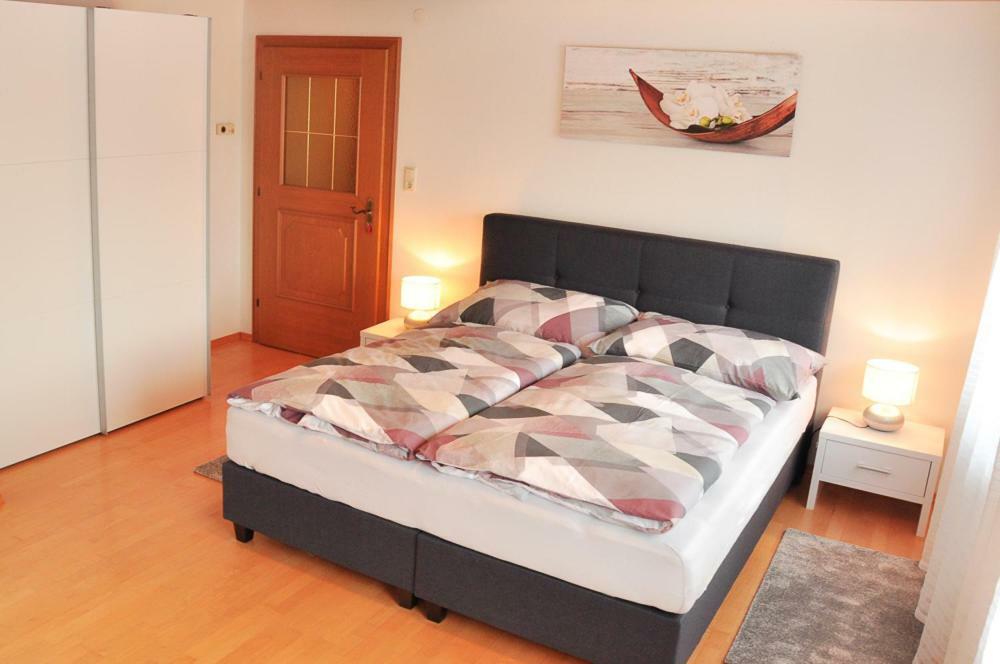 Ferienwohnung Vera ชาร์นิทซ์ ภายนอก รูปภาพ
