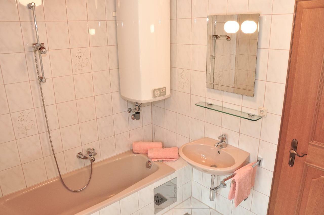 Ferienwohnung Vera ชาร์นิทซ์ ภายนอก รูปภาพ