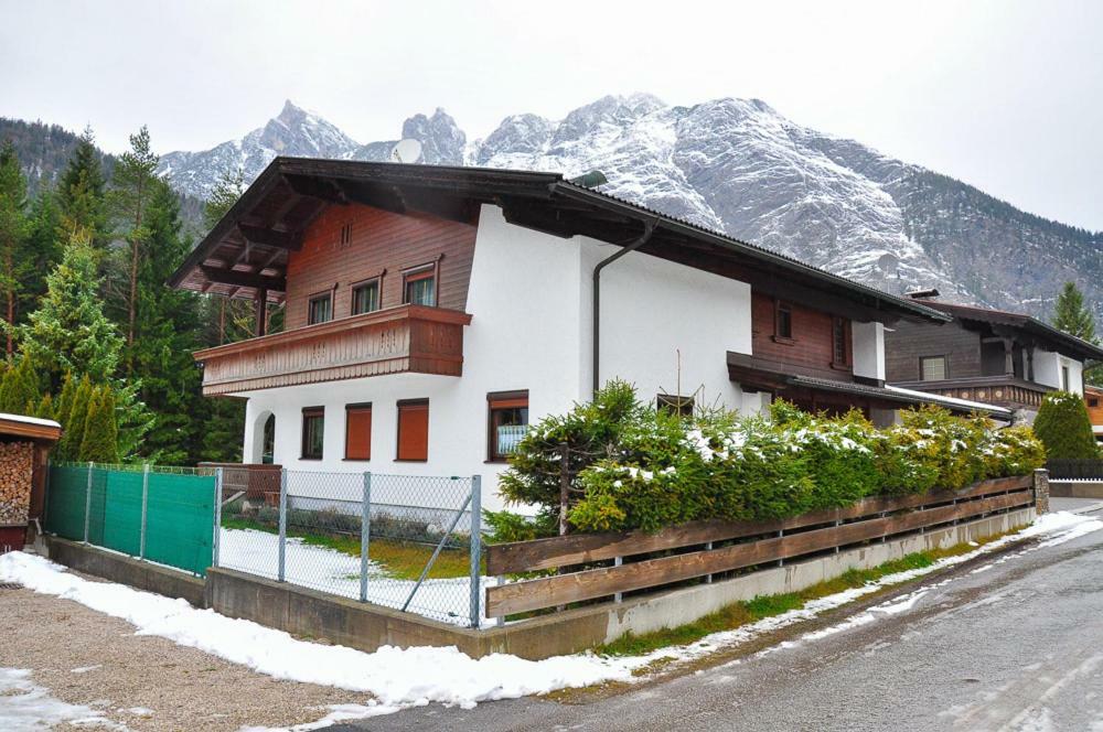 Ferienwohnung Vera ชาร์นิทซ์ ภายนอก รูปภาพ